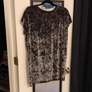 Velvet dark green T-shirt dress